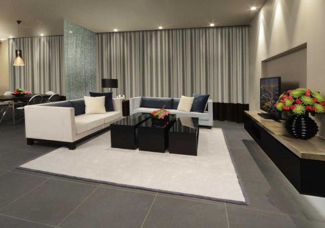 阿尔占罗塔纳酒店 安曼 外观 照片 A living room