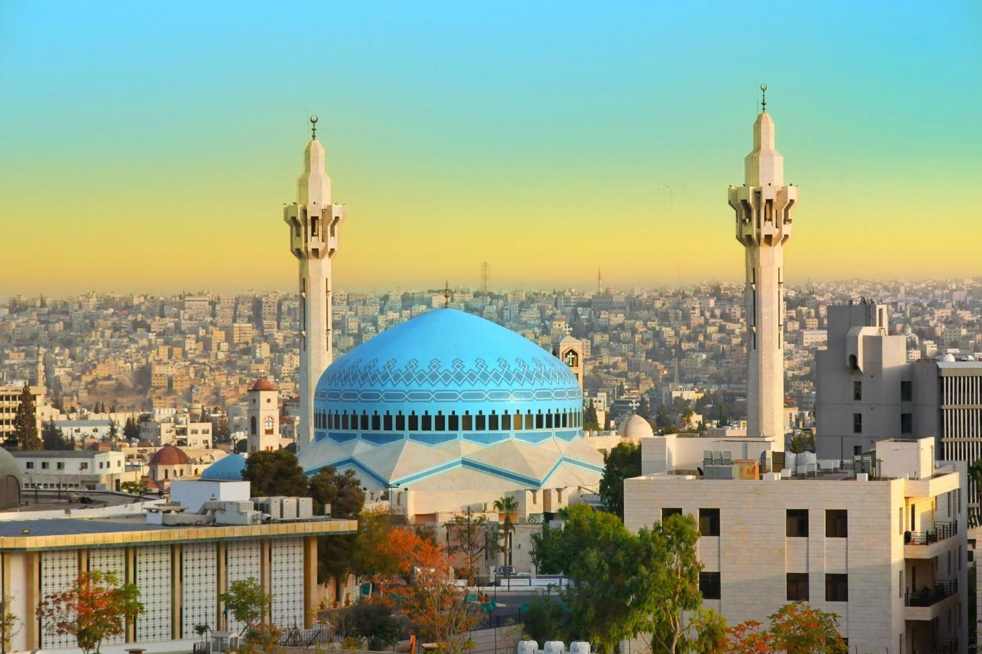 阿尔占罗塔纳酒店 安曼 外观 照片 Mosque in Amman